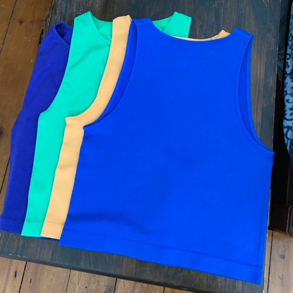 Exercise Tops (4) M - Picture 2 of 4